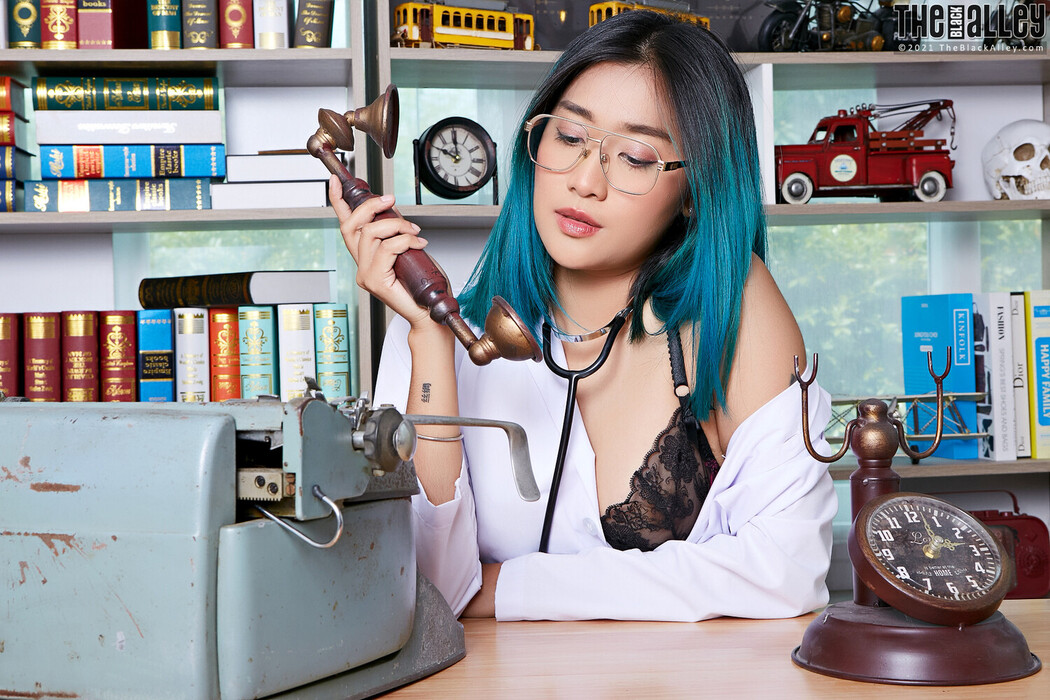 [The Black Alley] Apple Photo Set.142 (2021.09.23)