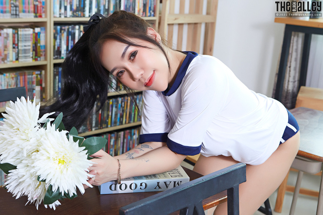 [The Black Alley] Parissa Photo Set.10 (2021.09.17)