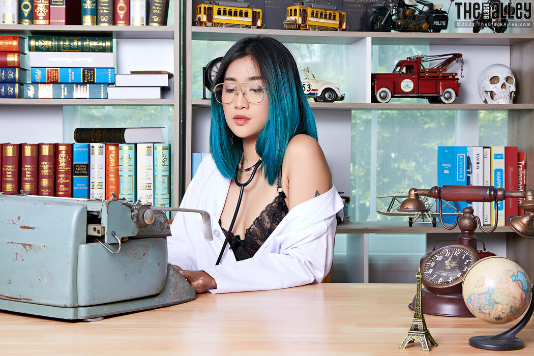 [The Black Alley] Apple Photo Set.142 (2021.09.23)