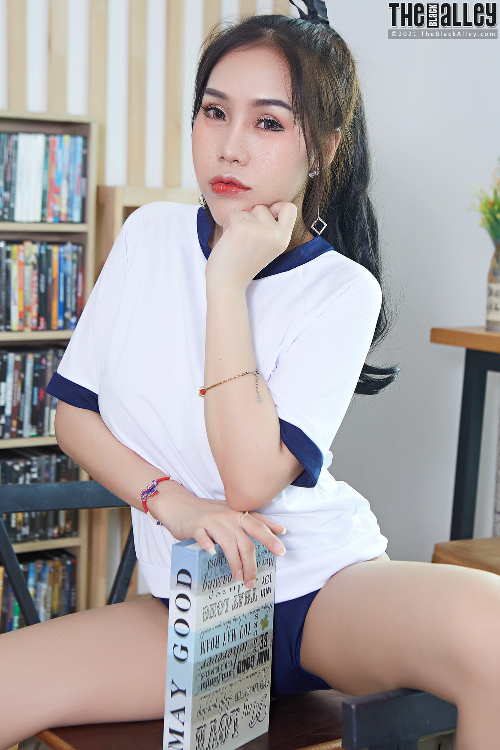 [The Black Alley] Parissa Photo Set.10 (2021.09.17)