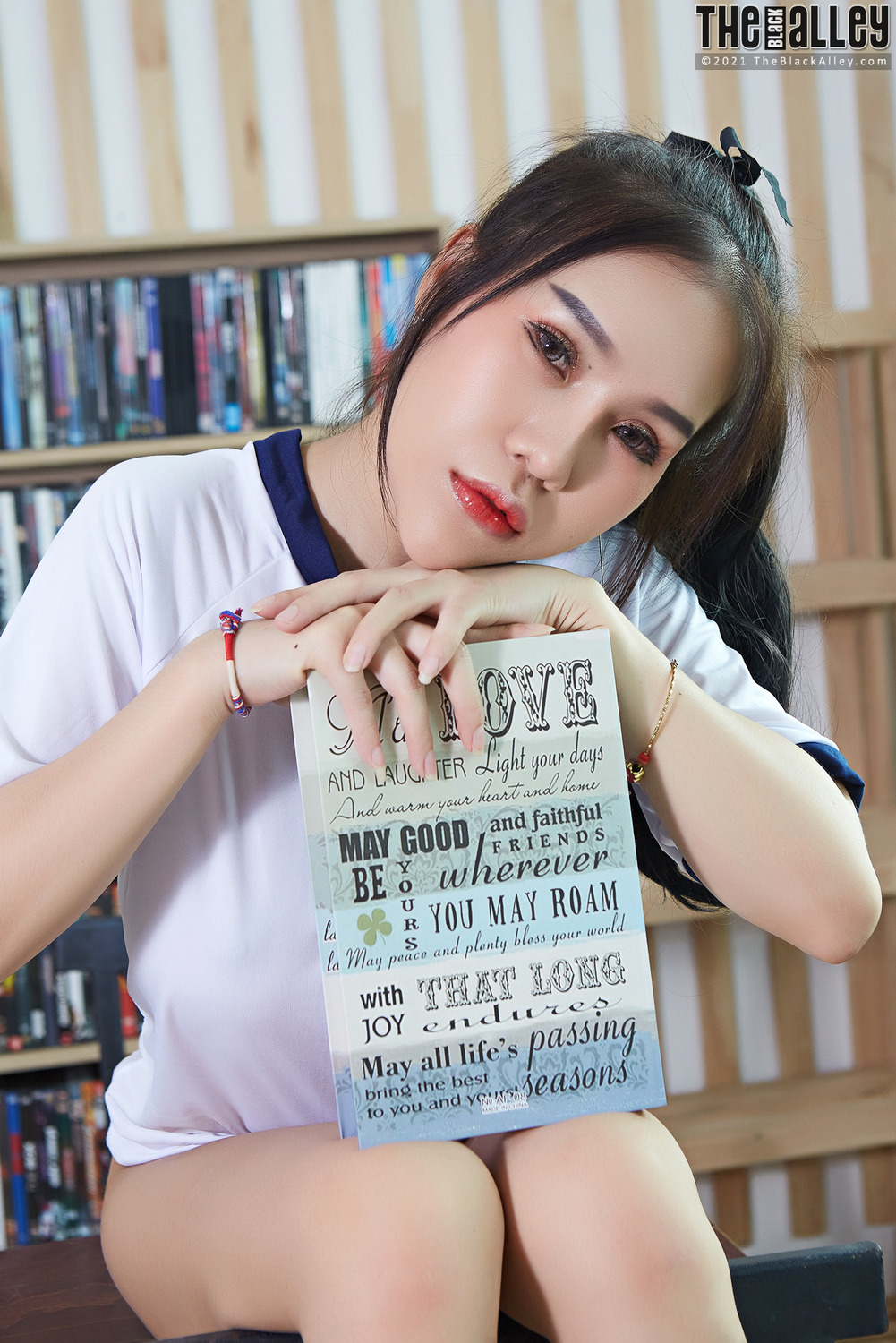 [The Black Alley] Parissa Photo Set.10 (2021.09.17)