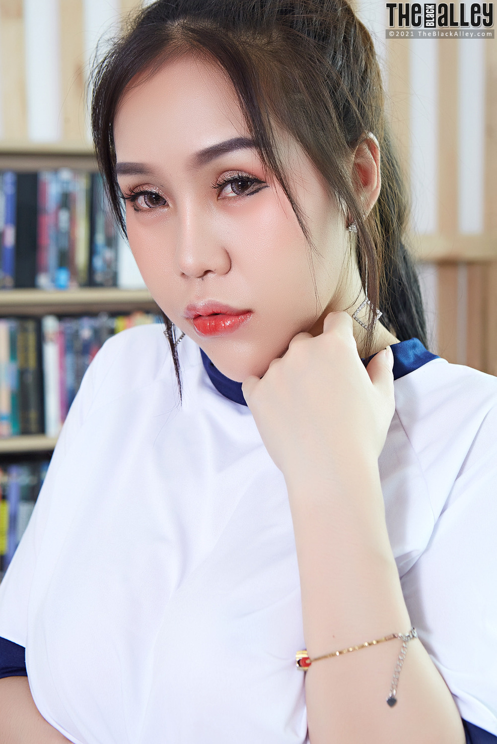 [The Black Alley] Parissa Photo Set.10 (2021.09.17)