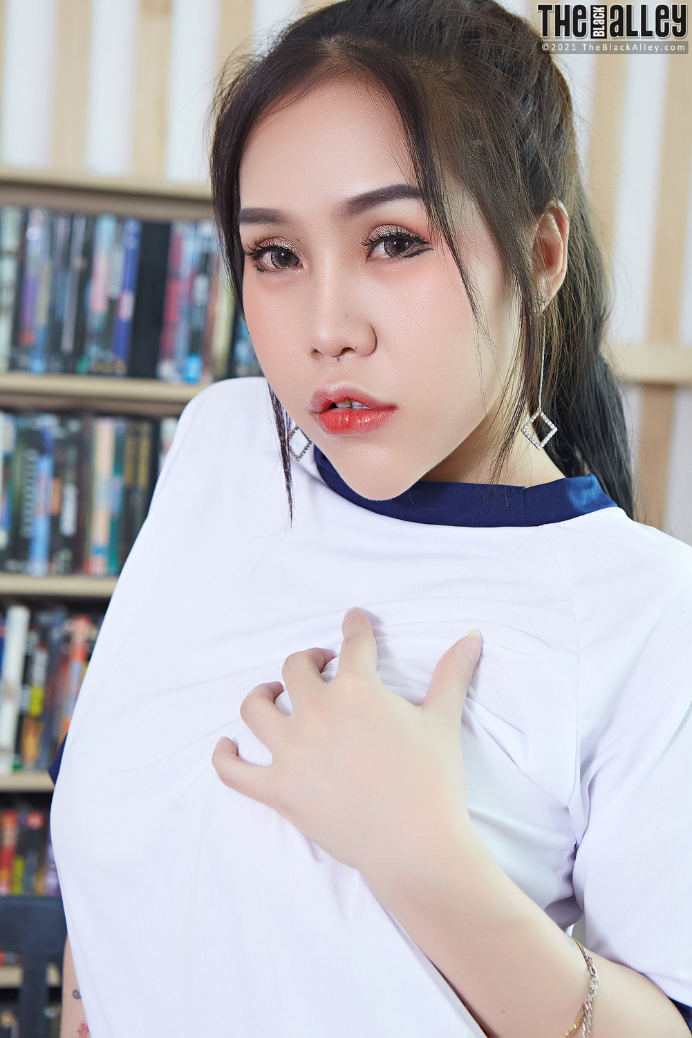 [The Black Alley] Parissa Photo Set.10 (2021.09.17)