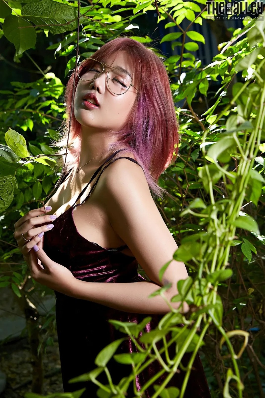 [The Black Alley] Niki Photo Set.19 (2021.11.29)