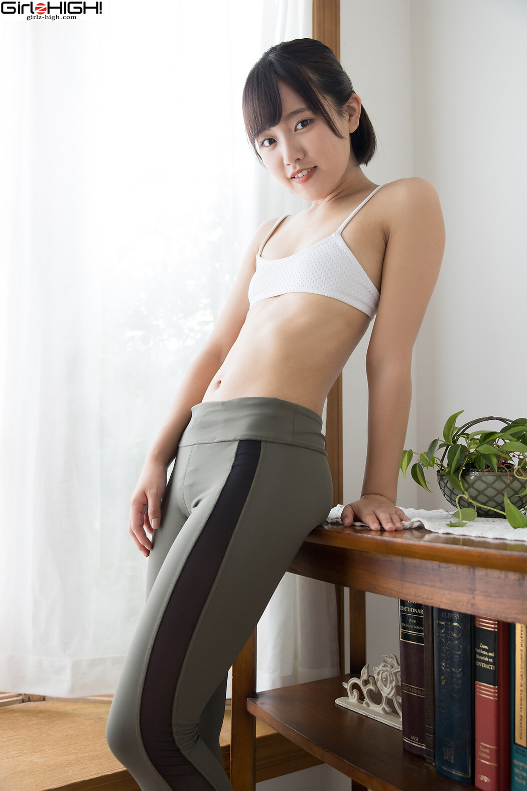 Anjyu Kouzuki 香月杏珠, [Girlz-High] 2021.12.08 (bfaa_070_002)