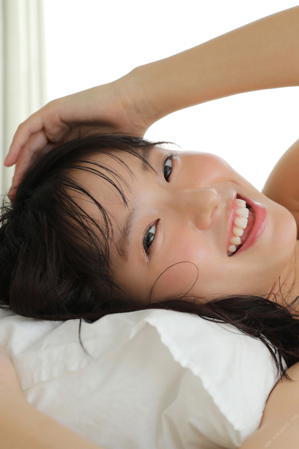 Nene Shida 志田音々, ＦＲＩＤＡＹデジタル写真集 日本一かわいいビキニの女子大生 ラブリー１０００％ Set.01