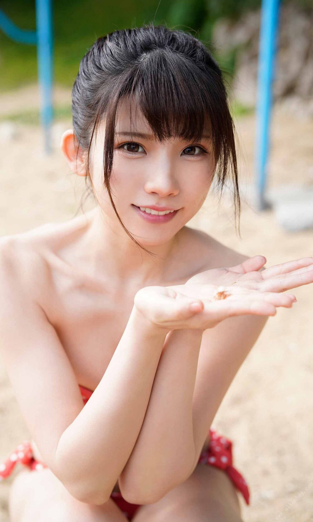 Enako えなこ, 週プレ Photo Book Calendar Girl Set.01