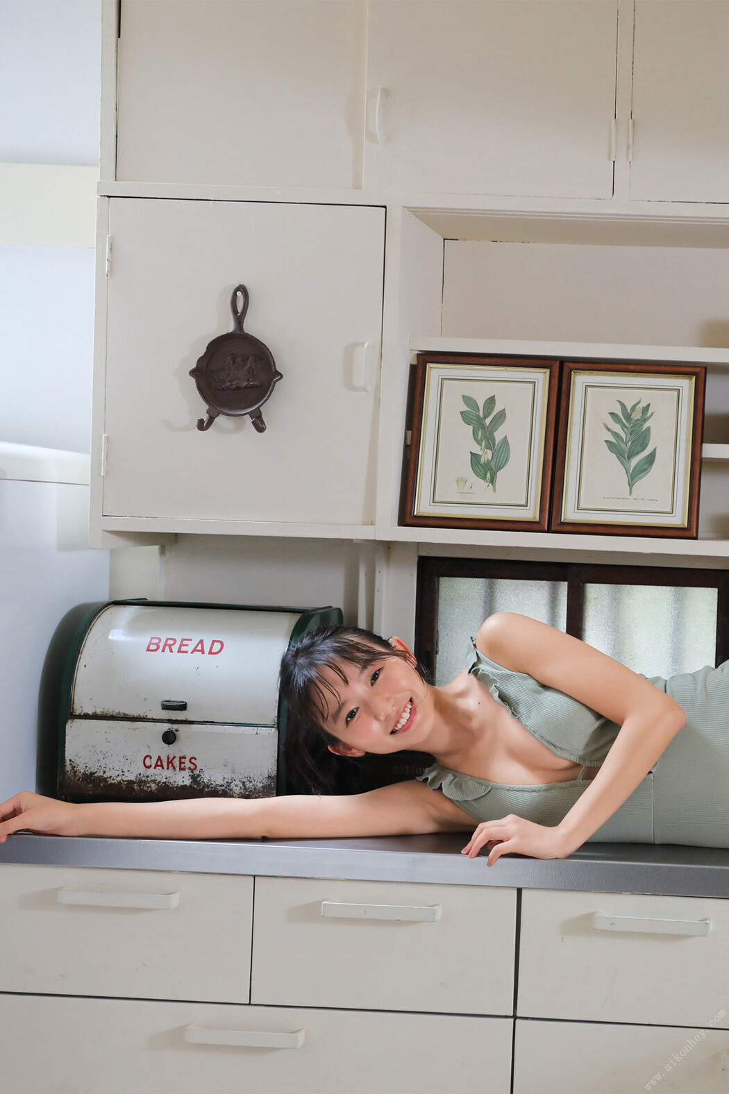 Nene Shida 志田音々, ＦＲＩＤＡＹデジタル写真集 日本一かわいいビキニの女子大生 ラブリー１０００％ Set.03