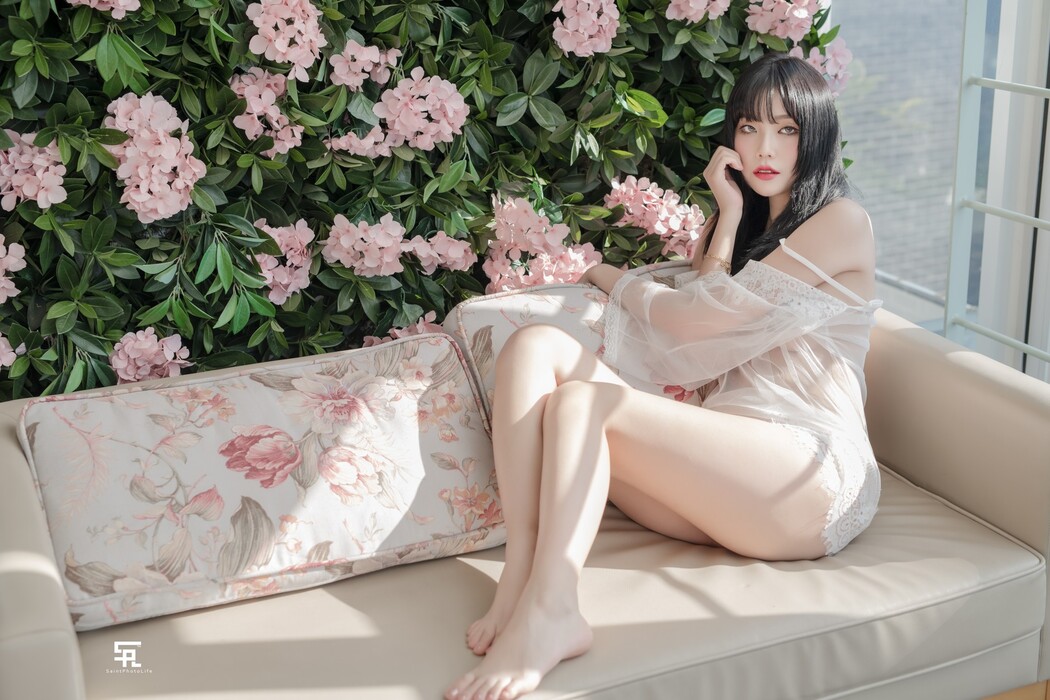 YUNA 윤아, [SAINT Photolife] BLOOM Vol.01 - Set.02