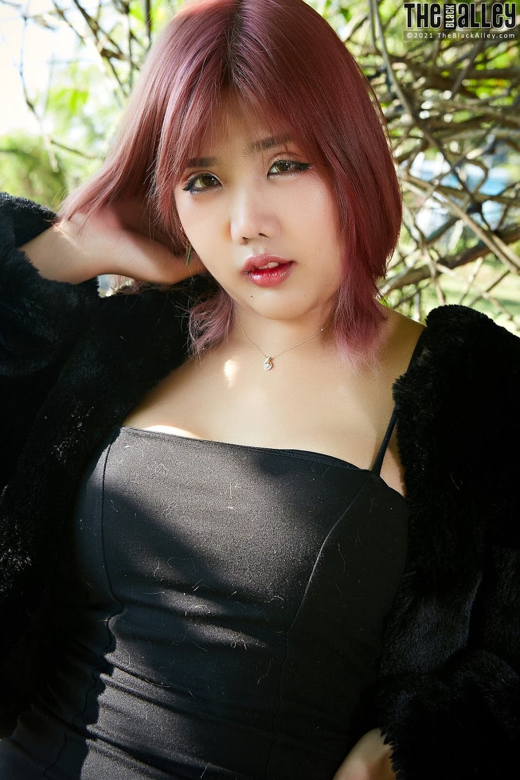 [The Black Alley] Niki Photo Set.22 (2021.12.09)