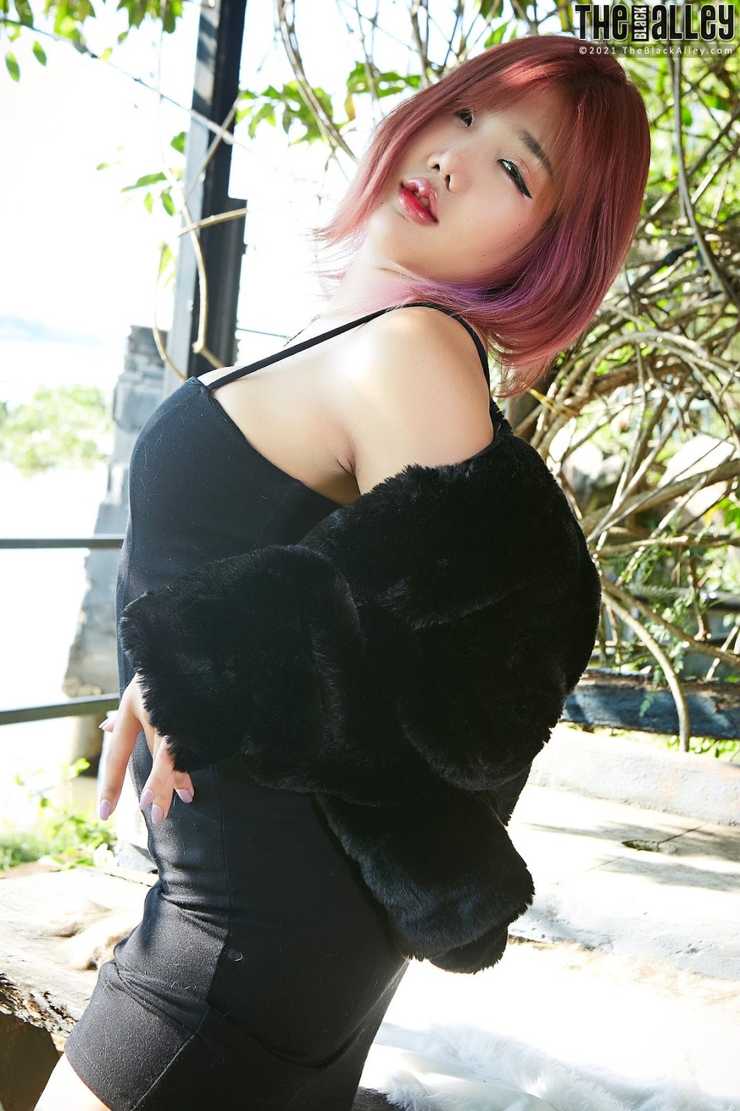 [The Black Alley] Niki Photo Set.22 (2021.12.09)