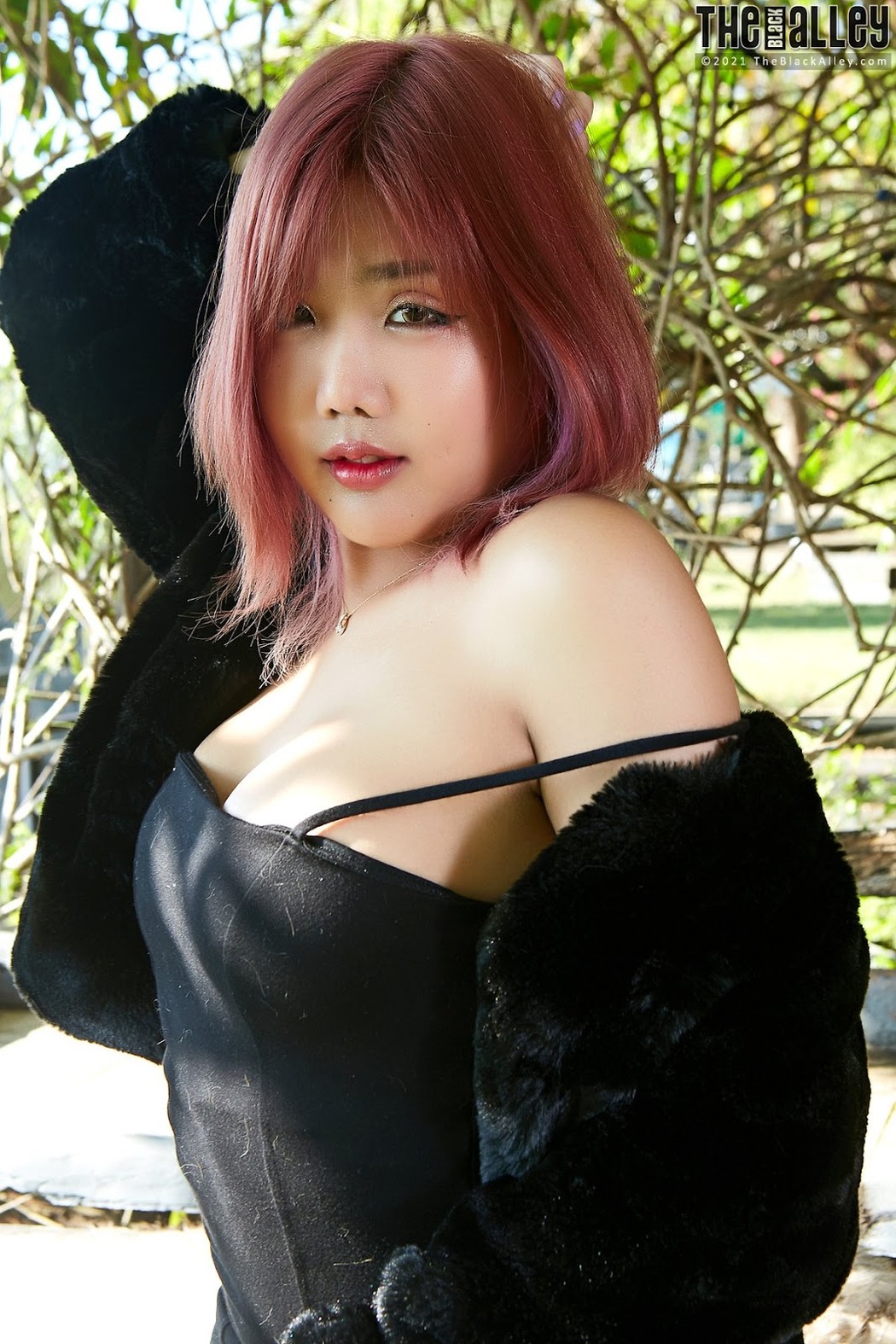 [The Black Alley] Niki Photo Set.22 (2021.12.09)