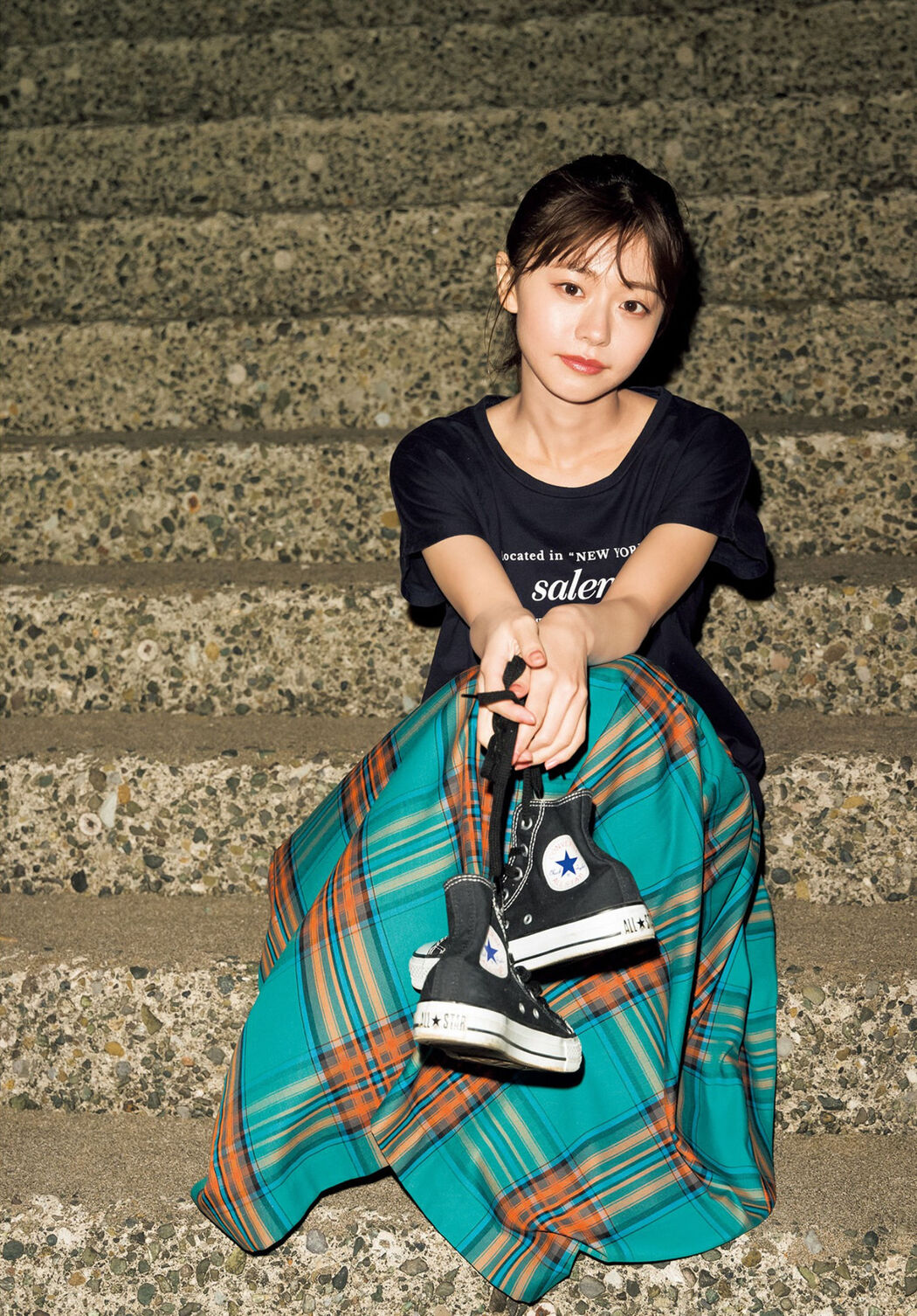 Yui Asakura 浅倉唯, Young Jump 2022 No.24 (ヤングジャンプ 2022年24号)