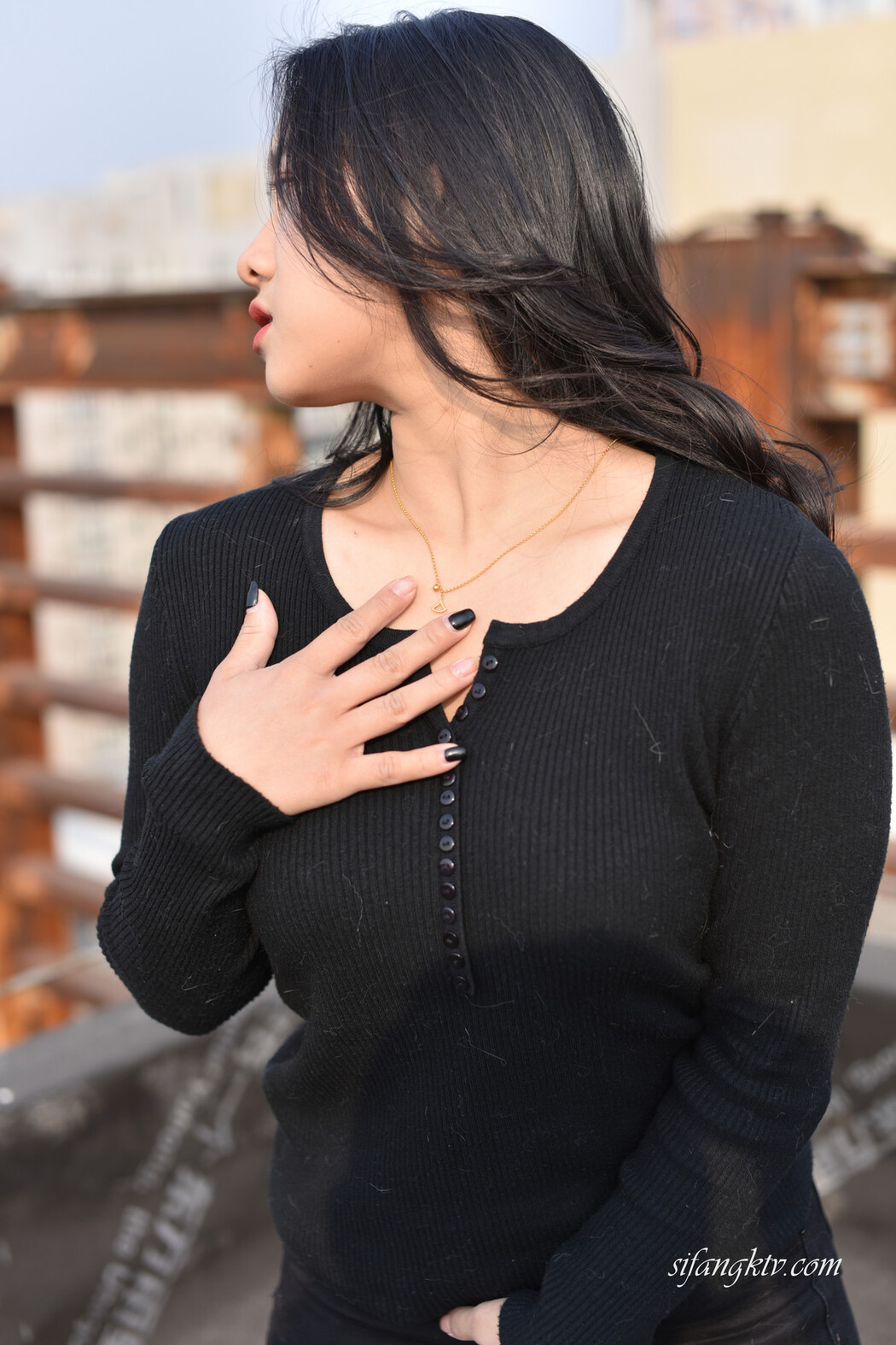 JVID精品 沉淪的貓露臉大尺度寫真+被攝影師潛規則 Set.01