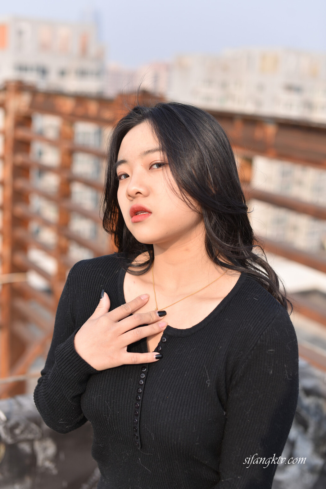 JVID精品 沉淪的貓露臉大尺度寫真+被攝影師潛規則 Set.01