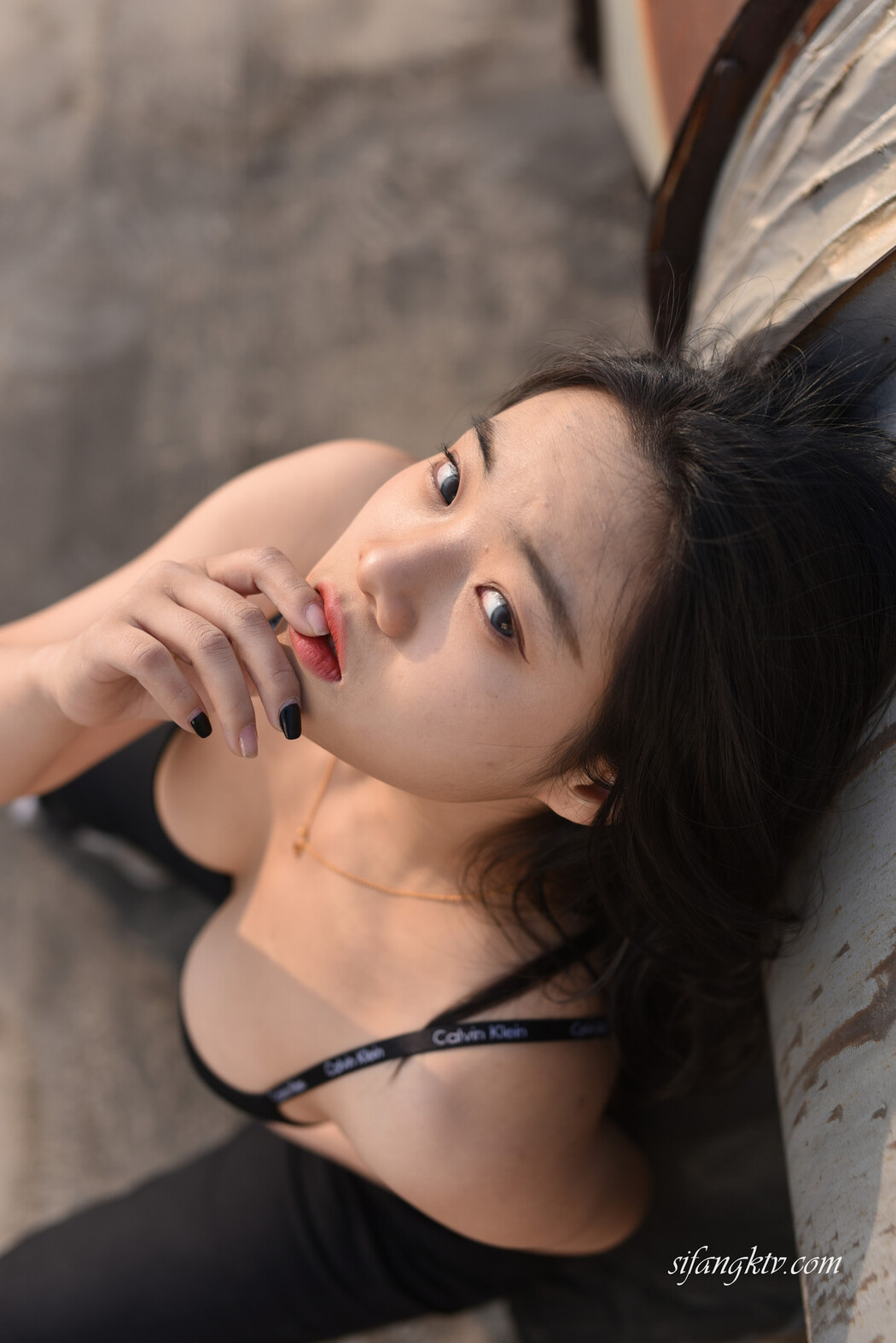 JVID精品 沉淪的貓露臉大尺度寫真+被攝影師潛規則 Set.01