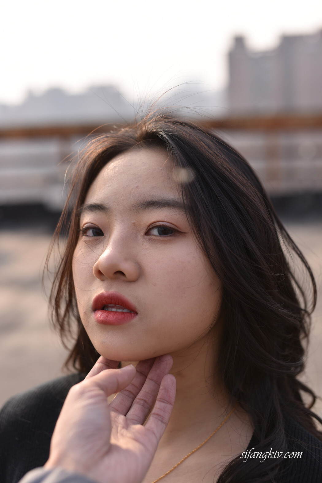 JVID精品 沉淪的貓露臉大尺度寫真+被攝影師潛規則 Set.01