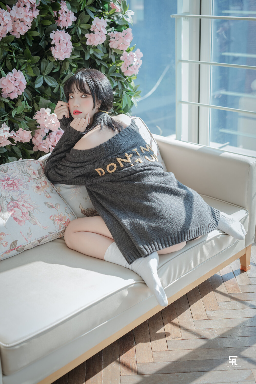 YUNA 윤아, [SAINT Photolife] BLOOM Vol.01 - Set.01