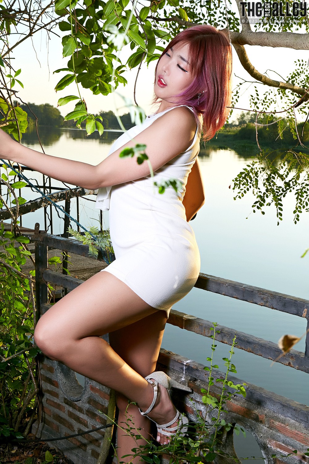 [The Black Alley] Niki Photo Set.23 (2021.12.14)