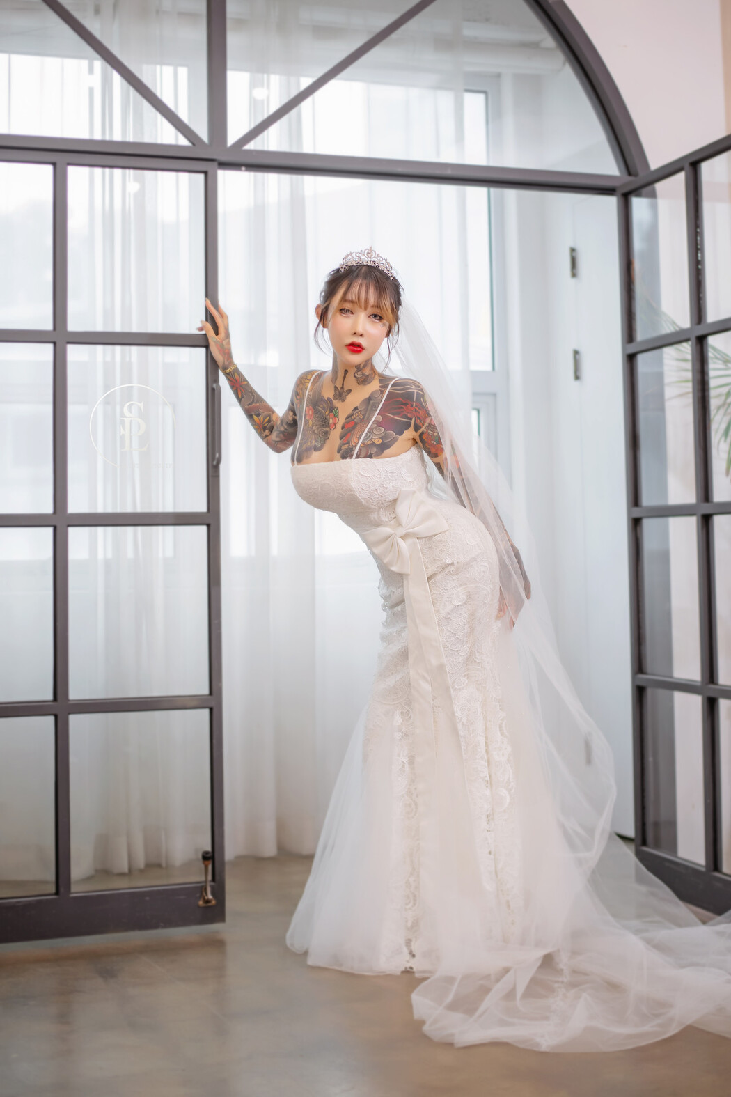 YoKo 요코, [SAINT Photolife] Vol.01 Cat Bride Set.02 Cover Photo