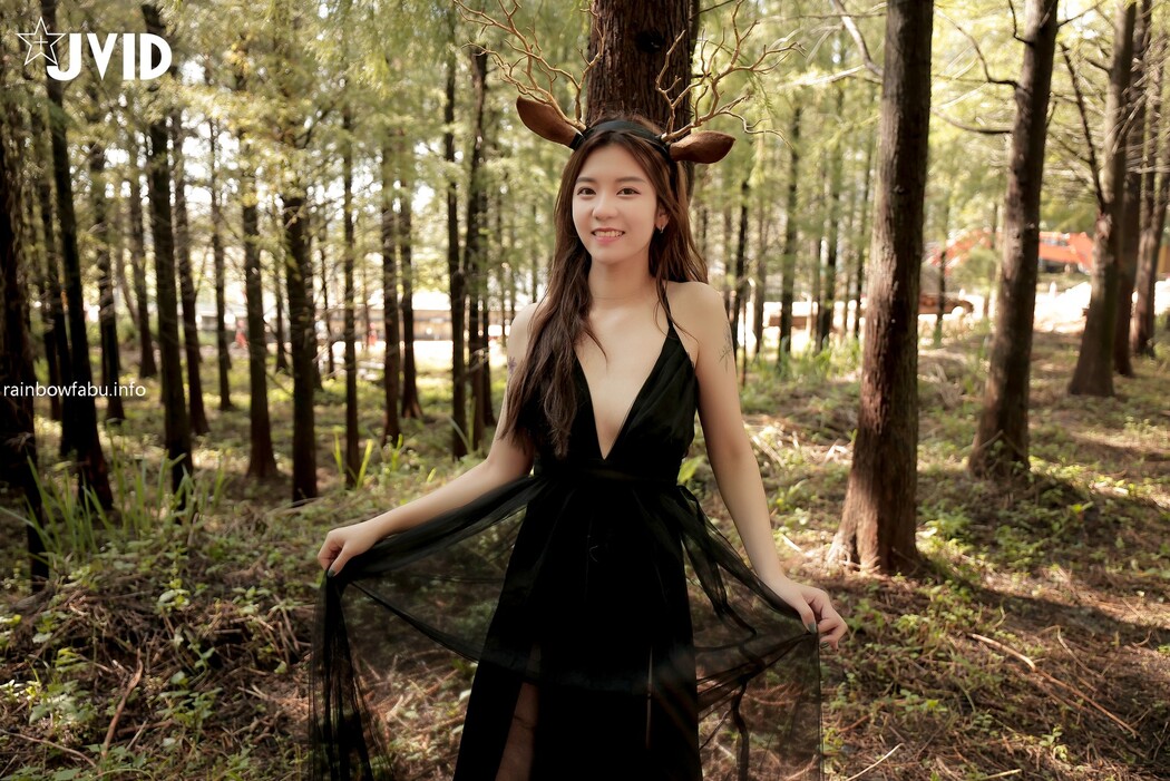 JVID精品 卡洛琳-野外再次解放 Set.01