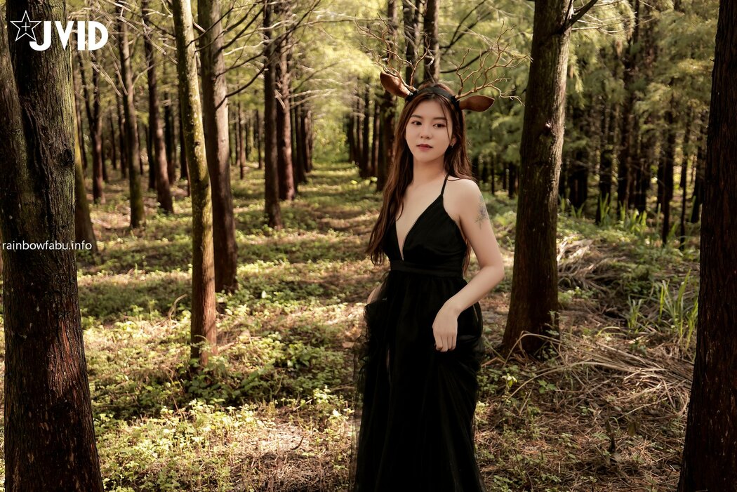 JVID精品 卡洛琳-野外再次解放 Set.01