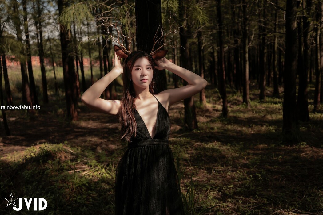 JVID精品 卡洛琳-野外再次解放 Set.01