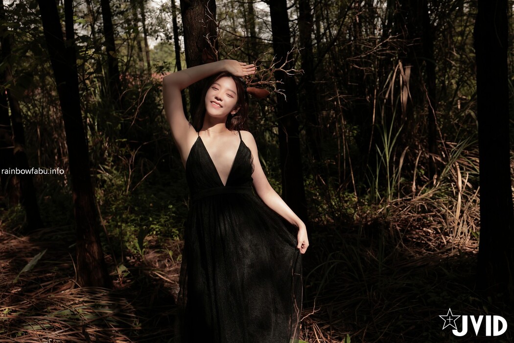 JVID精品 卡洛琳-野外再次解放 Set.01