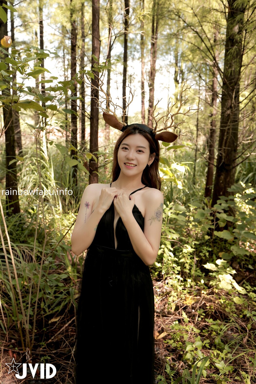 JVID精品 卡洛琳-野外再次解放 Set.01