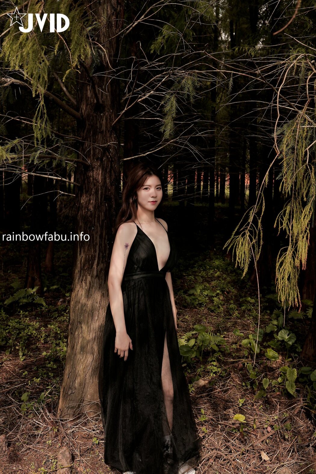 JVID精品 卡洛琳-野外再次解放 Set.01