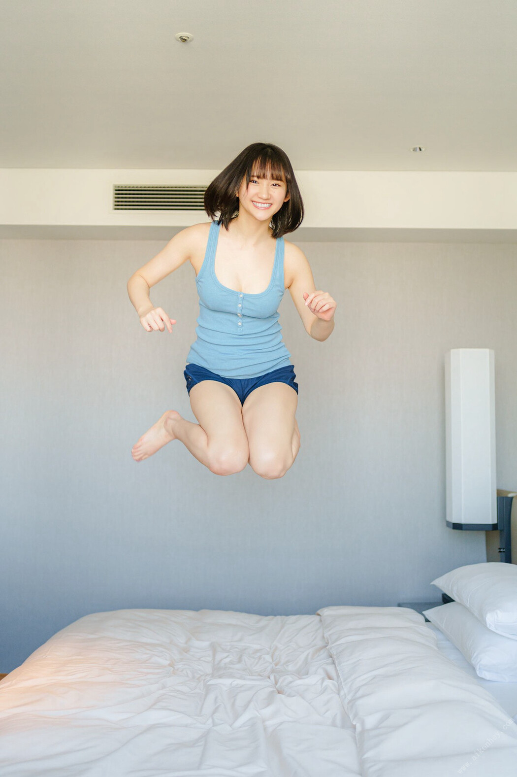 Soyon そよん, ＳＰＡ！デジタル写真集 「Hカップの超新星」 Set.01