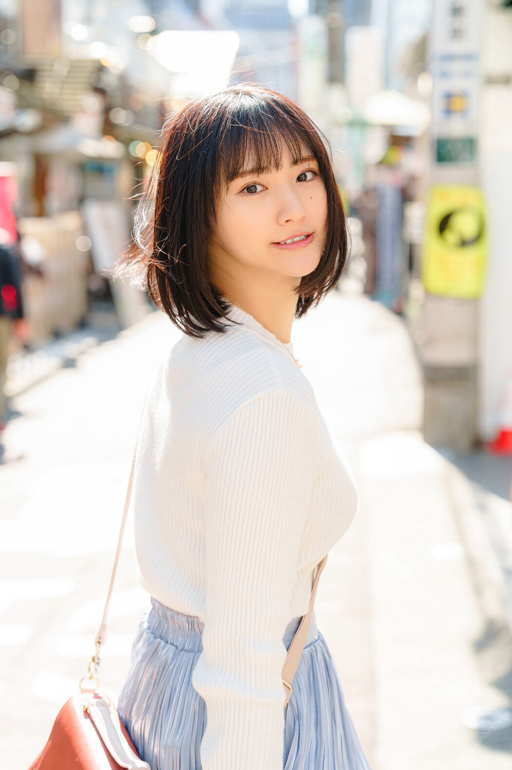 Soyon そよん, ＳＰＡ！デジタル写真集 「Hカップの超新星」 Set.02