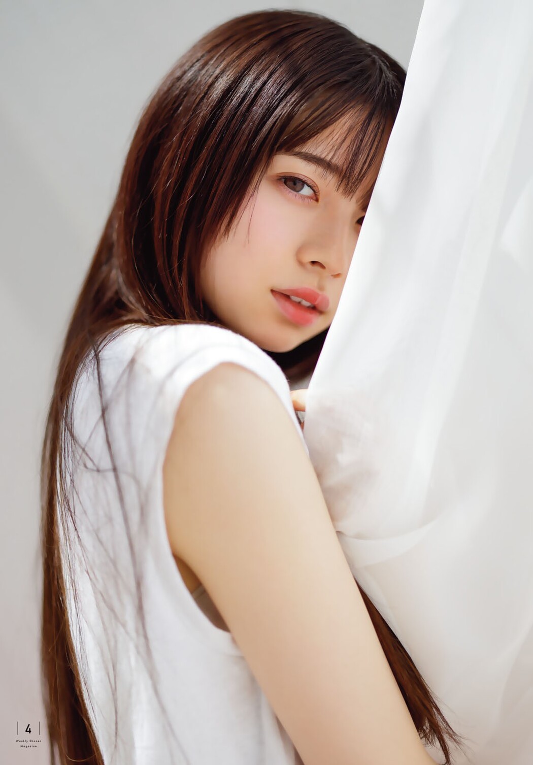 Hiyori Sakurada 桜田ひより, Shonen Magazine 2022 No.30 (週刊少年マガジン 2022年30号)