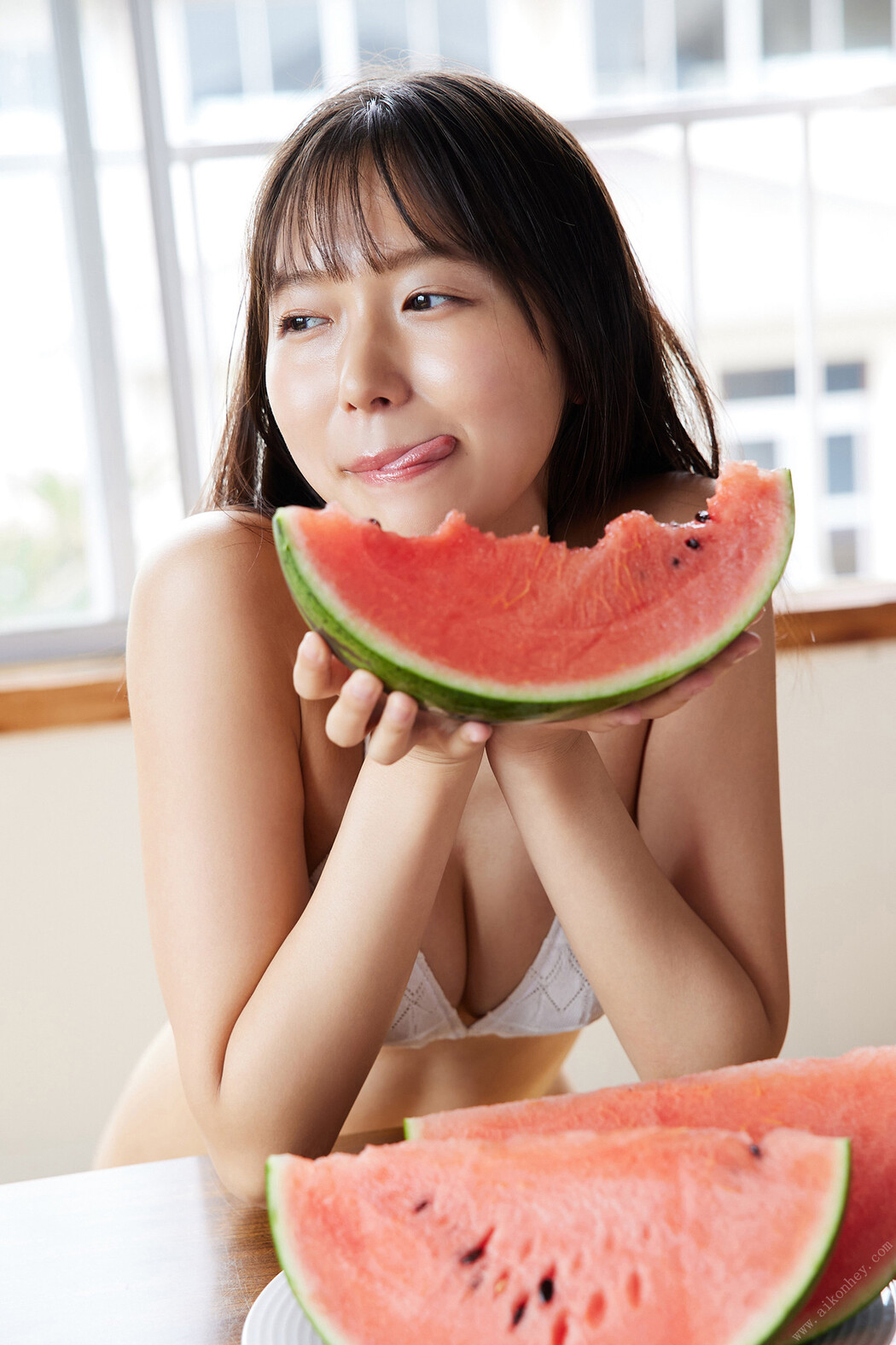 Nene Shida 志田音々, ＦＲＩＤＡＹデジタル写真集 愛しのSummer Girl Set.02