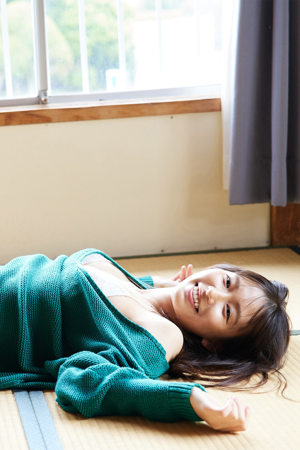 Nene Shida 志田音々, ＦＲＩＤＡＹデジタル写真集 愛しのSummer Girl Set.02