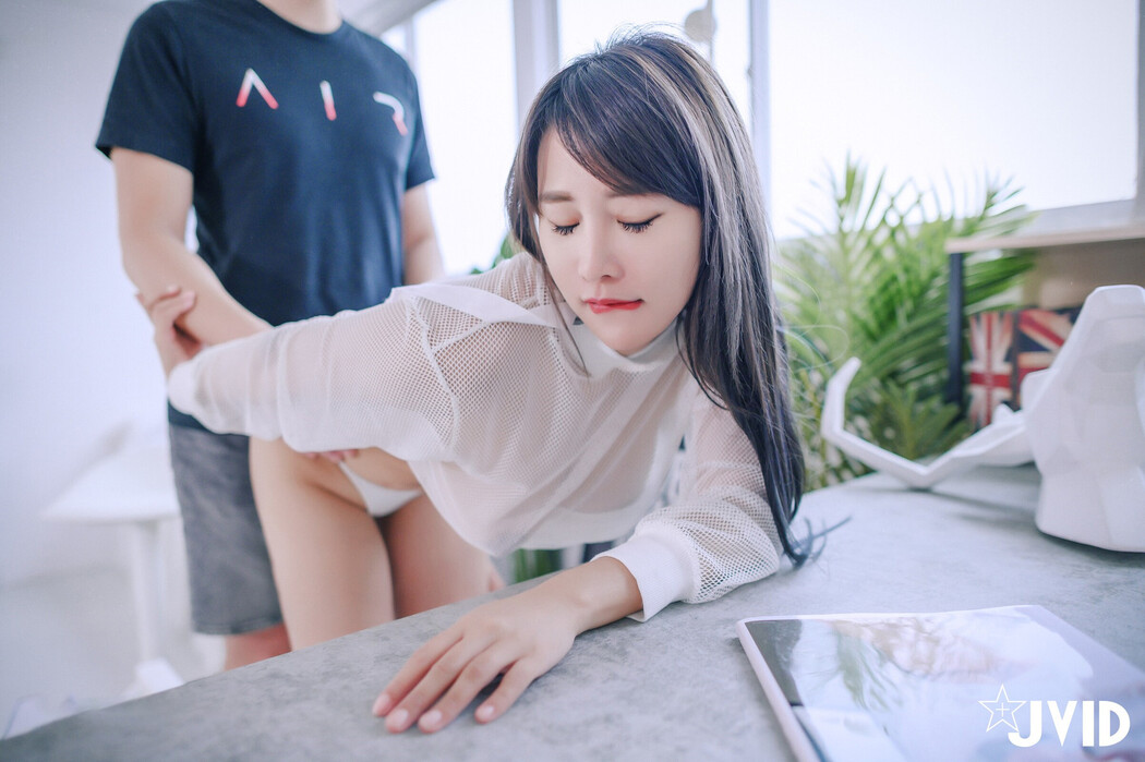 JVID精品 樂樂 色誘閨蜜兄長 Set.01