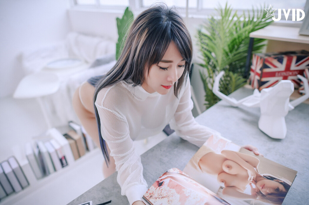 JVID精品 樂樂 色誘閨蜜兄長 Set.01