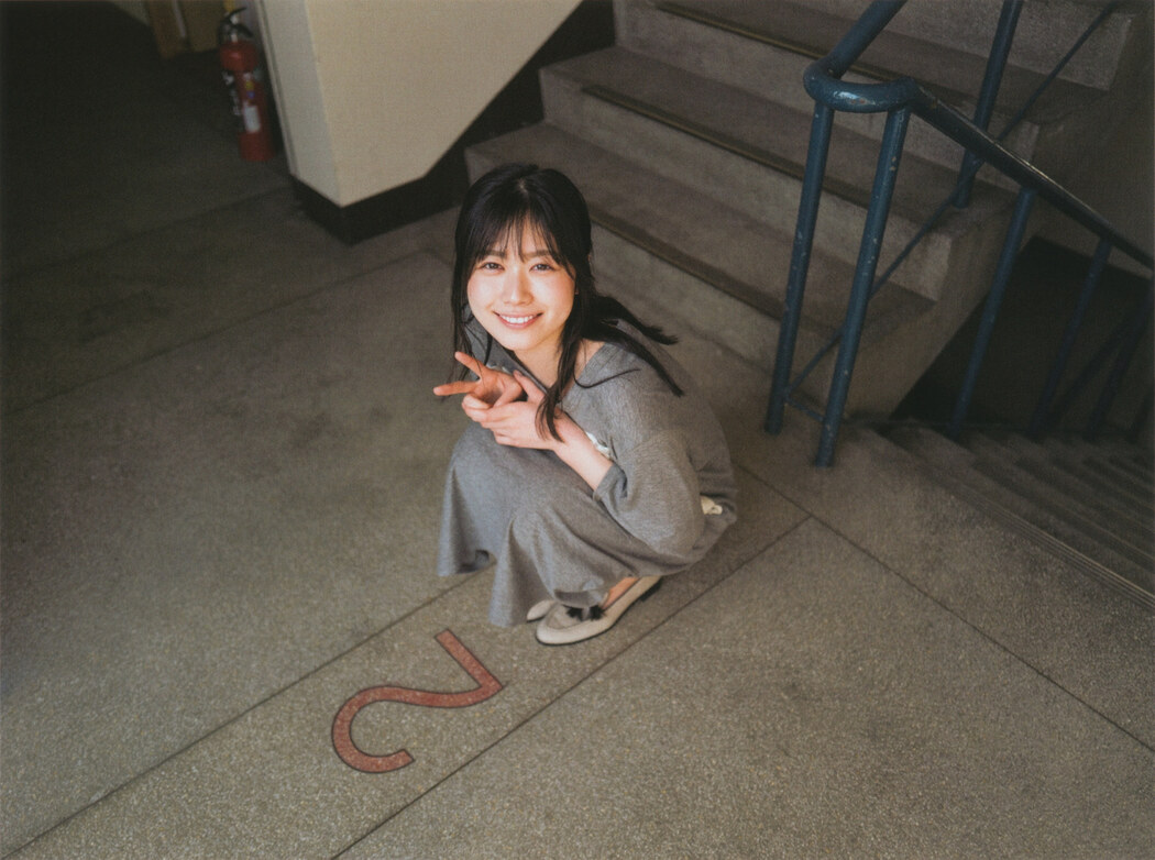 Akari Nibu 丹生明里, B.L.T. 2022.06 (ビー・エル・ティー 2022年6月号)