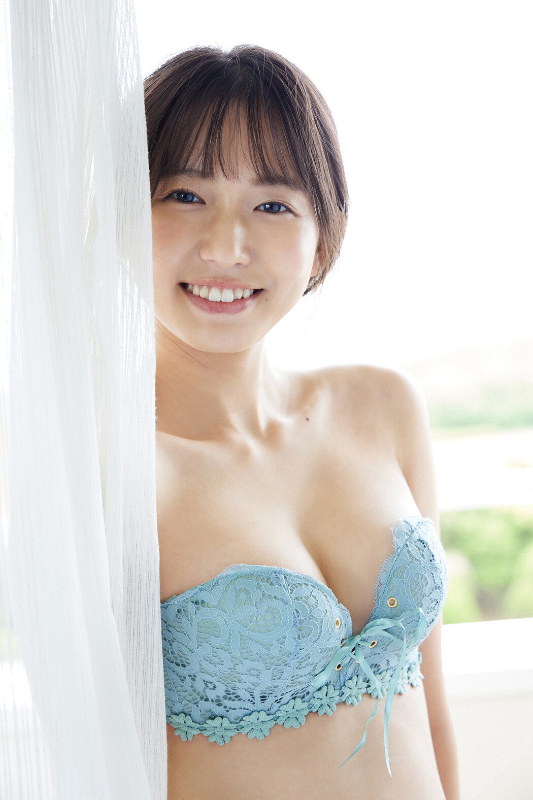 Nene Shida 志田音々, ＦＲＩＤＡＹデジタル写真集 愛しのSummer Girl Set.01