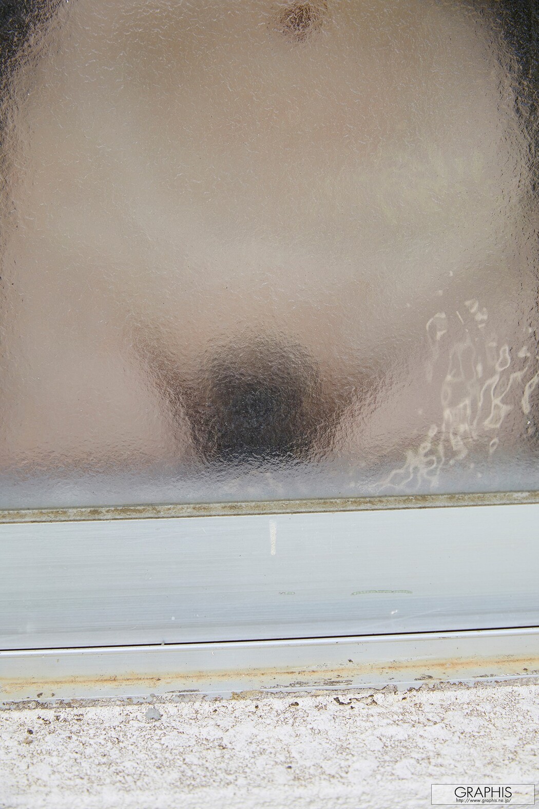 Mayuki Ito 伊藤舞雪, [Graphis] Gals 「MORE」 Vol.08