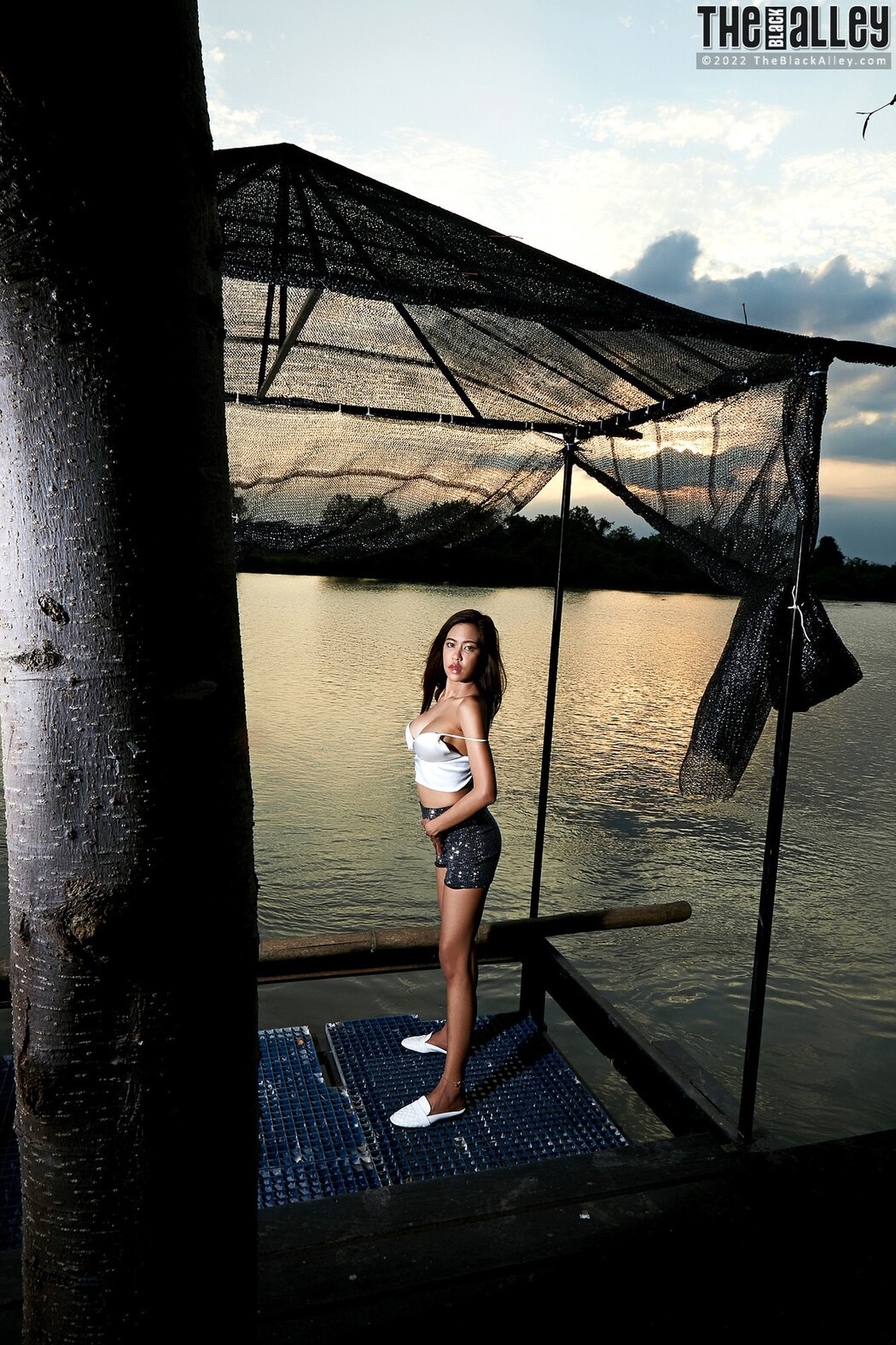 [The Black Alley] Linda Photo Set.61 (2022.02.21)