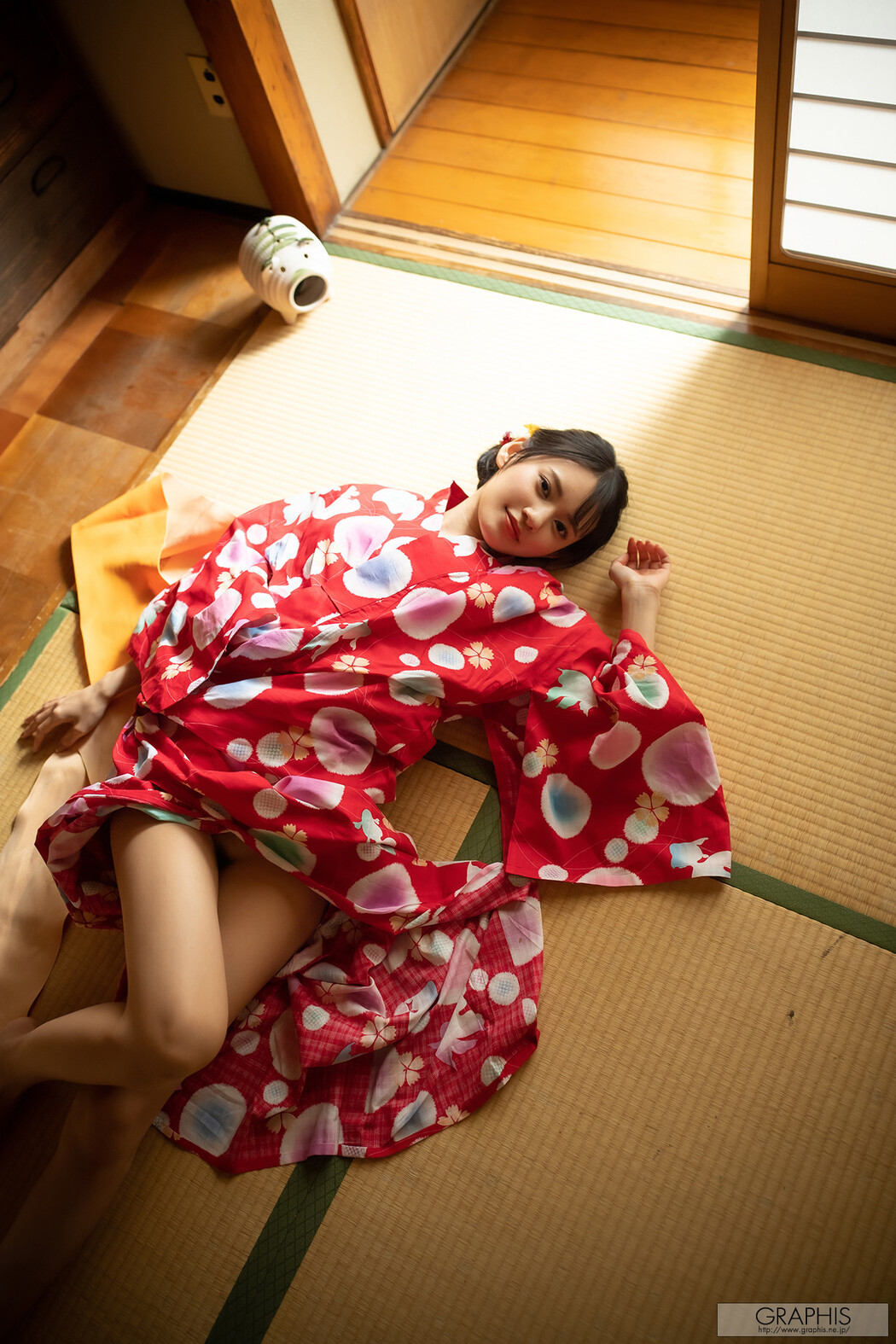 Umi Yatsugake 八掛うみ, [Graphis] Gals 「Girl like a doll」 Vol.05