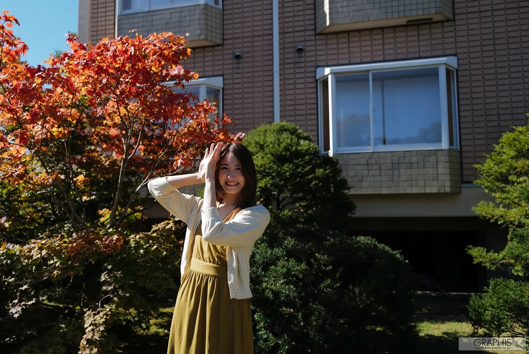 Mai Kanami 神菜美まい, [Graphis] Gals 「Classy」 Making