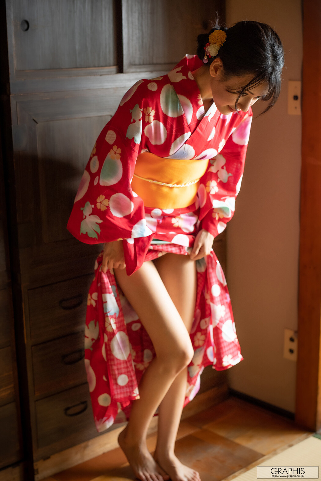 Umi Yatsugake 八掛うみ, [Graphis] Gals 「Girl like a doll」 Vol.05 Cover Photo