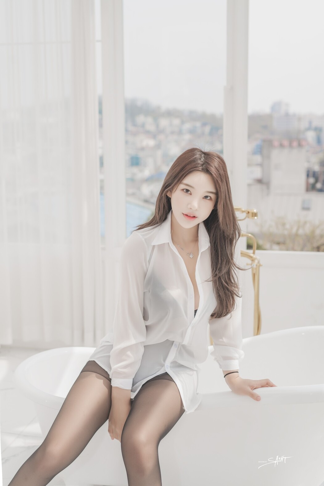 Zzyuri 쮸리, [SAINT Photolife] Zzyuri Vol.5 See Through