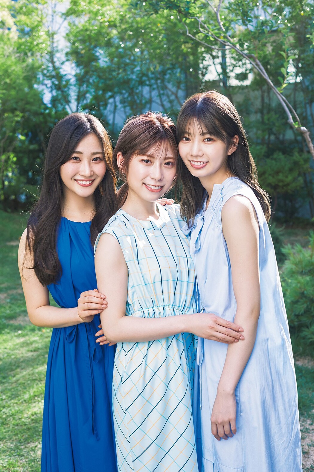 高本彩花 東村芽依 潮紗理菜, Weekly SPA! 2022.07.19 (週刊SPA! 2022年7月19日号)