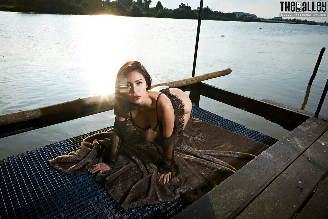 [The Black Alley] Natalie Wang Photo Set.113 (2022.03.01)