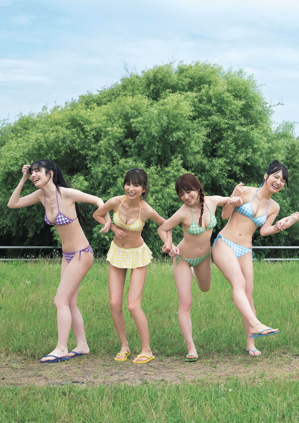 SUPER☆GiRLS, Weekly Playboy 2022 No.33 (週刊プレイボーイ 2022年33号)