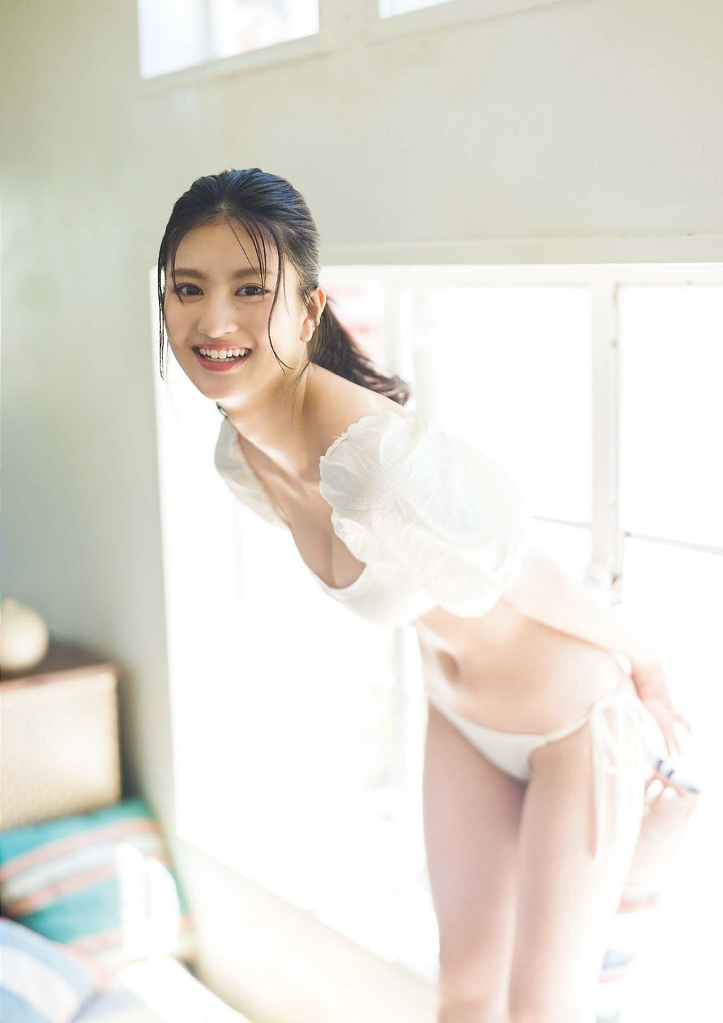 Akari Yoshida 吉田あかり, Big Comic Spirits 2022 No.35 (ビッグコミックスピリッツ 2022年35号)