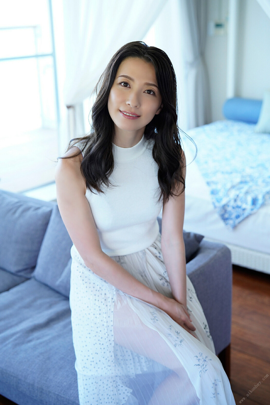 Rei Toda 戸田れい, 週刊ポストデジタル写真集 ILiOS～何度でも振り向いて～ Set.01